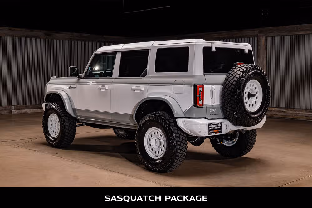 2023 Ford Bronco Heritage Edition Image 7