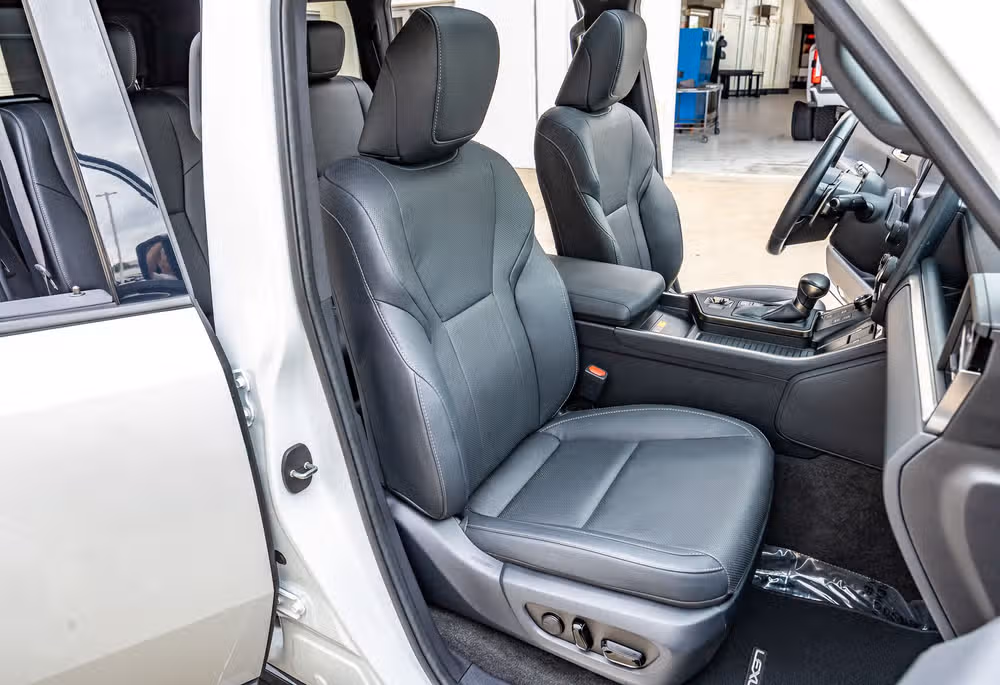 2024 Lexus GX 550 Premium+ Image 32
