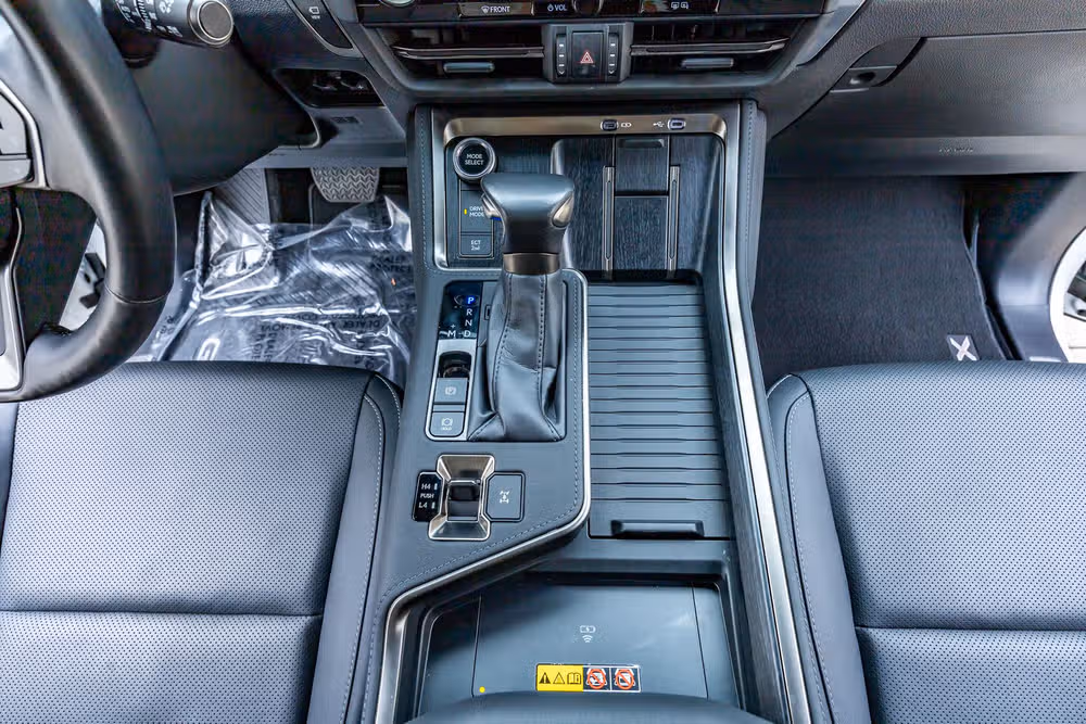 2024 Lexus GX 550 Premium+ Image 28