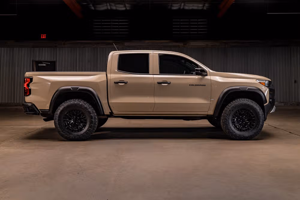 2023 Chevrolet Colorado Trail Boss Crew Cab Image 11