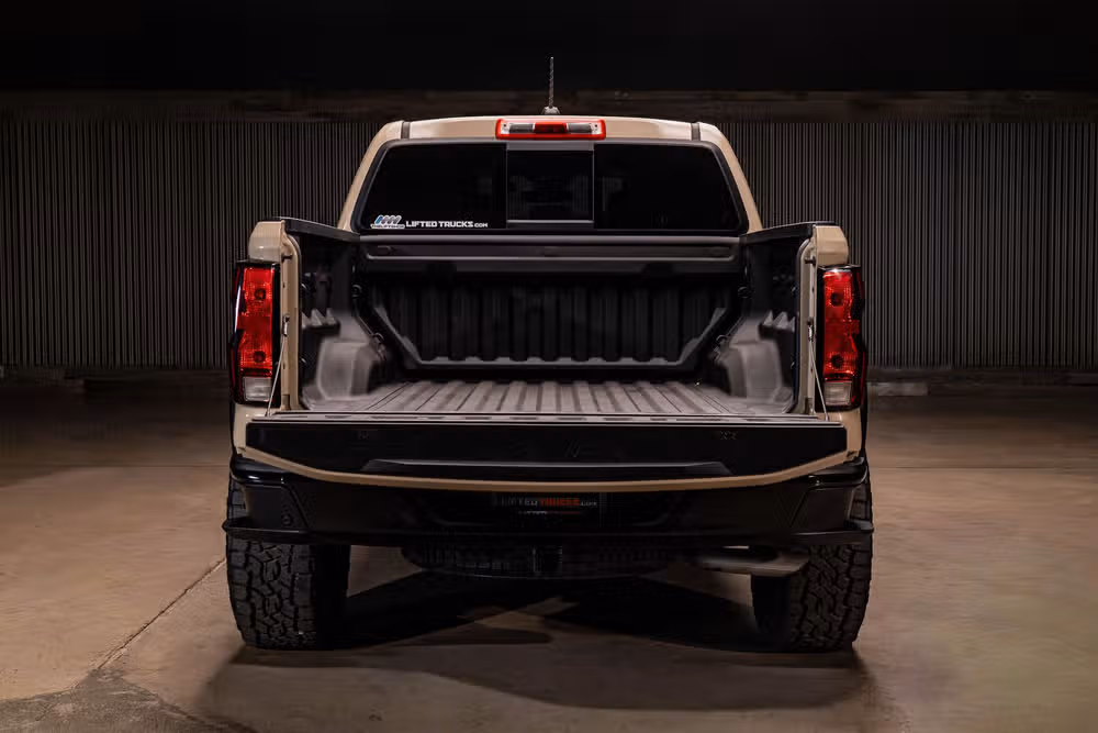 2023 Chevrolet Colorado Trail Boss Crew Cab Image 9