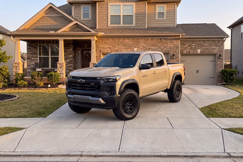 2023 Chevrolet Colorado Trail Boss Crew Cab Image 31