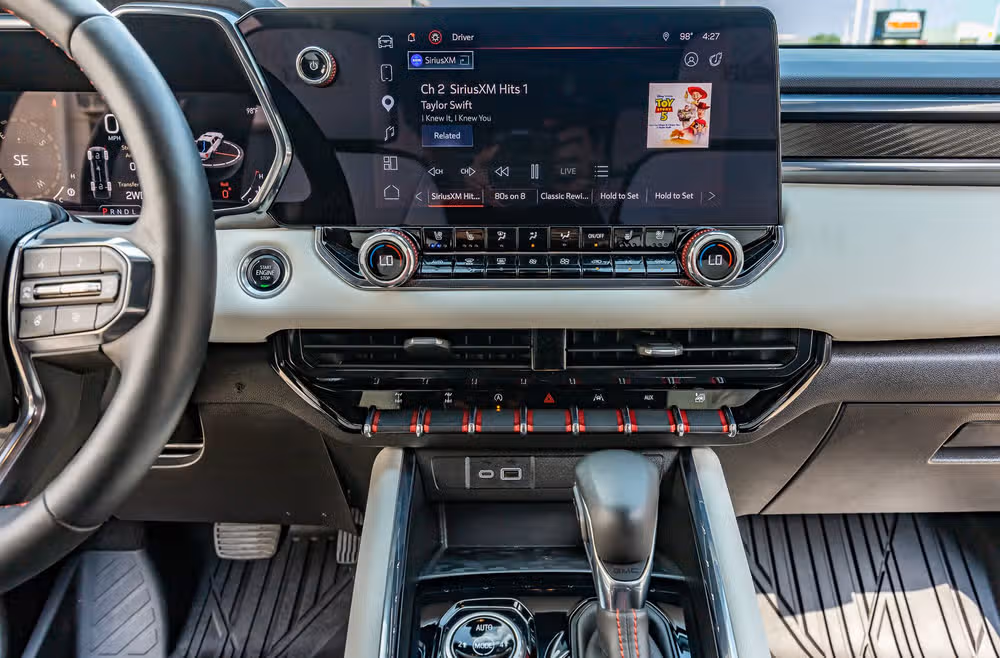 2024 GMC Canyon AT4X Crew Cab Image 23