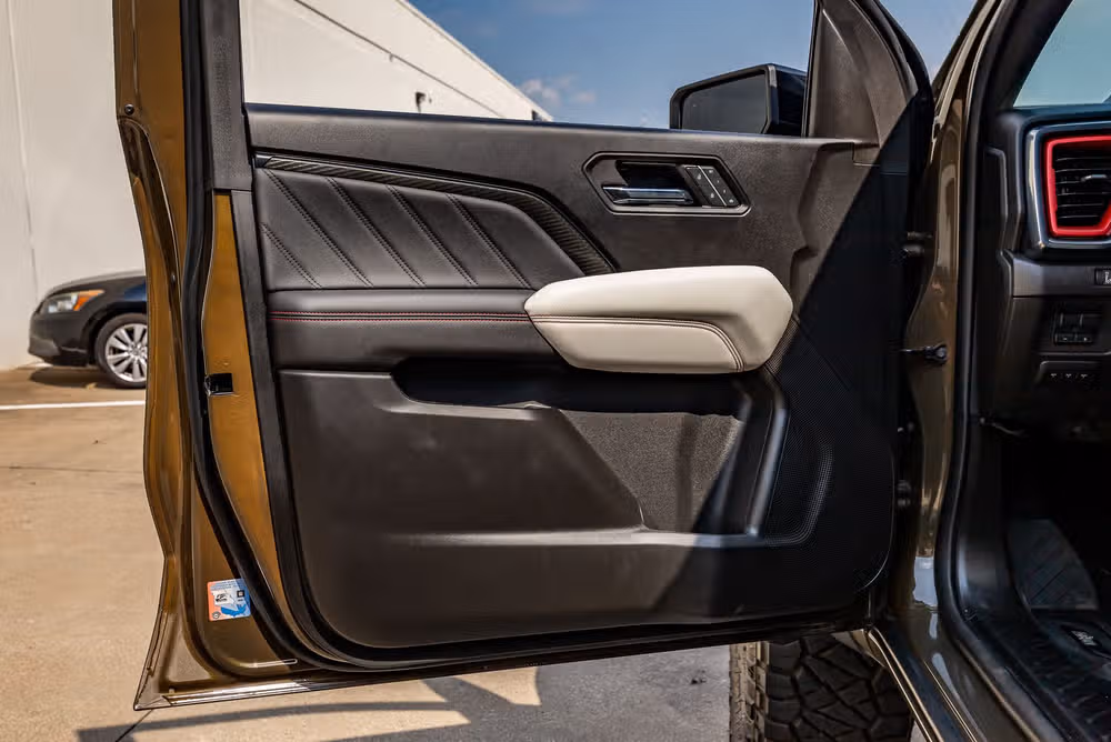 2024 GMC Canyon AT4X Crew Cab Image 37