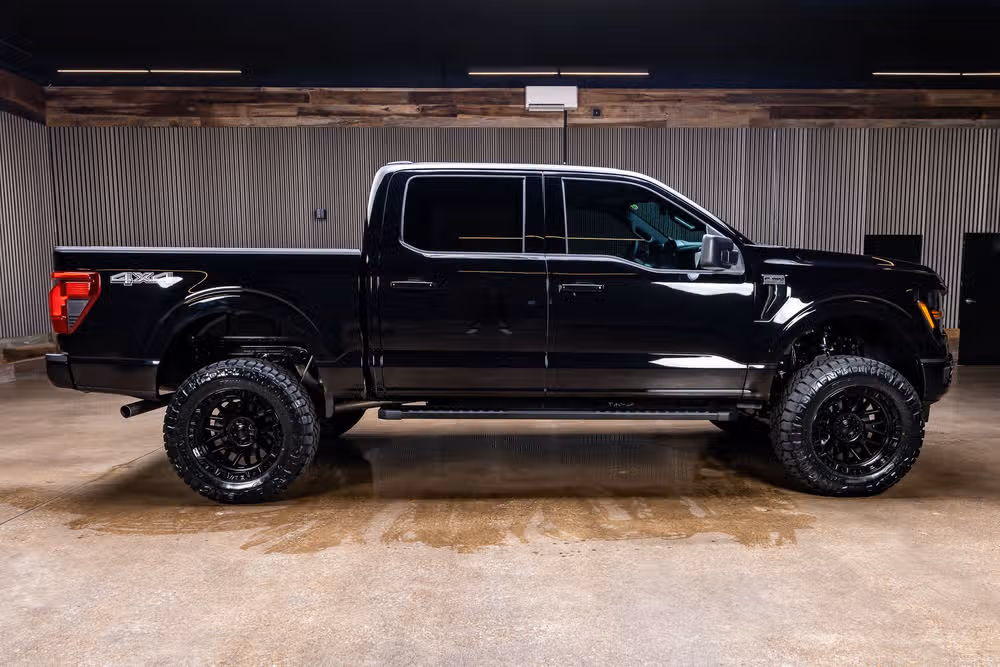 2026 Ford F-150 XLT SuperCrew Image 11