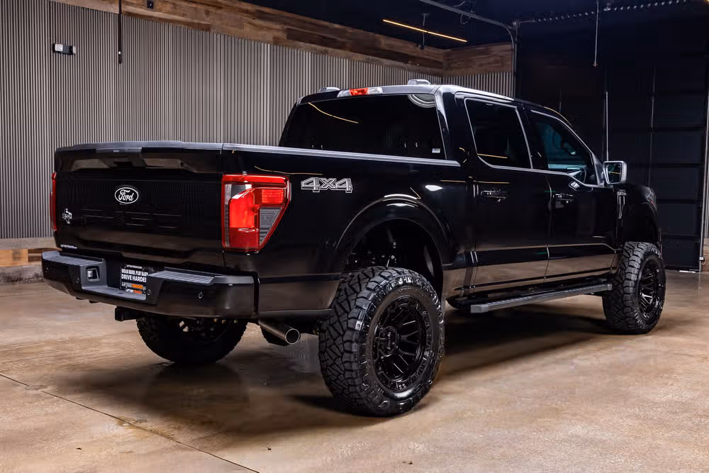 2026 Ford F-150 XLT SuperCrew Image 10