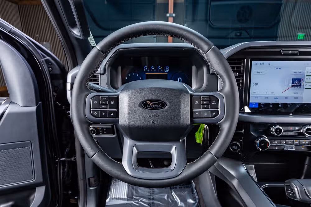 2026 Ford F-150 XLT SuperCrew Image 19