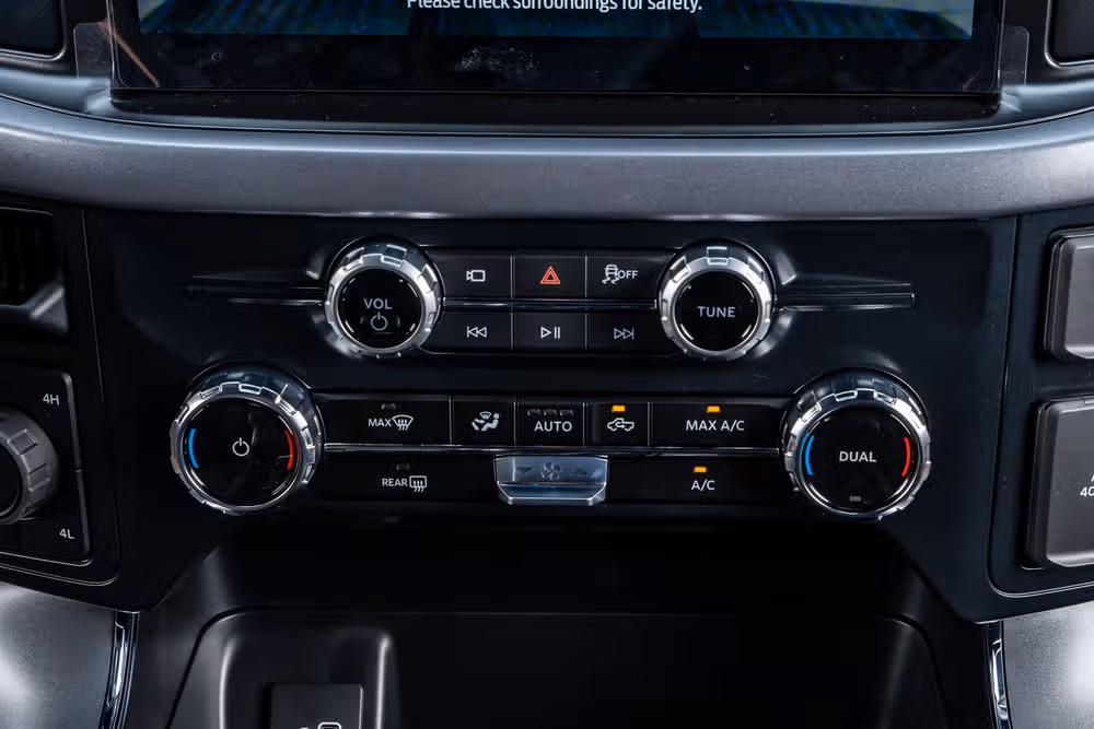 2026 Ford F-150 XLT SuperCrew Image 26