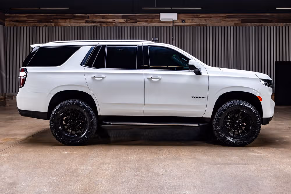 2023 Chevrolet Tahoe LS Image 11