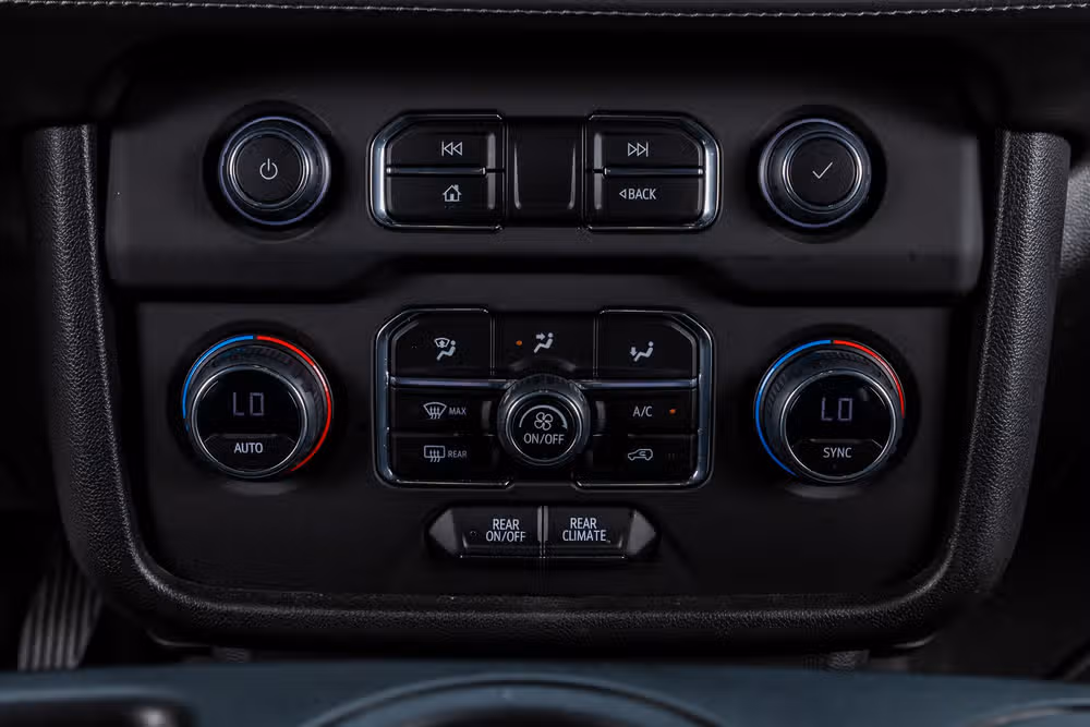 2023 Chevrolet Tahoe LS Image 27