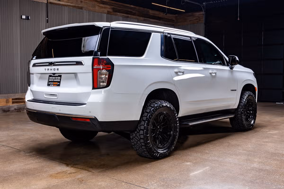 2023 Chevrolet Tahoe LS