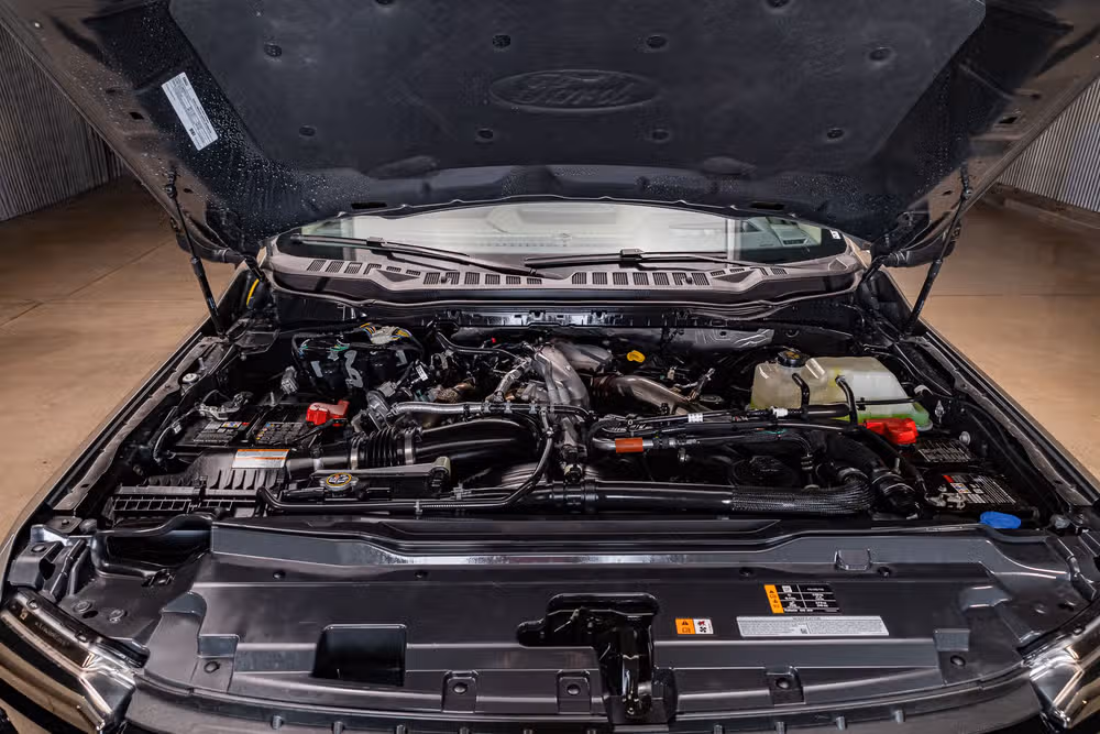 2026 Ford F-250 Super Duty Platinum Plus Crew Cab Image 32
