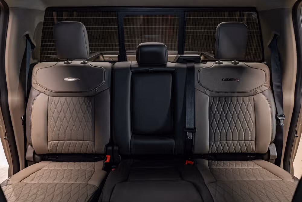 2026 Ford F-250 Super Duty Platinum Plus Crew Cab Image 25
