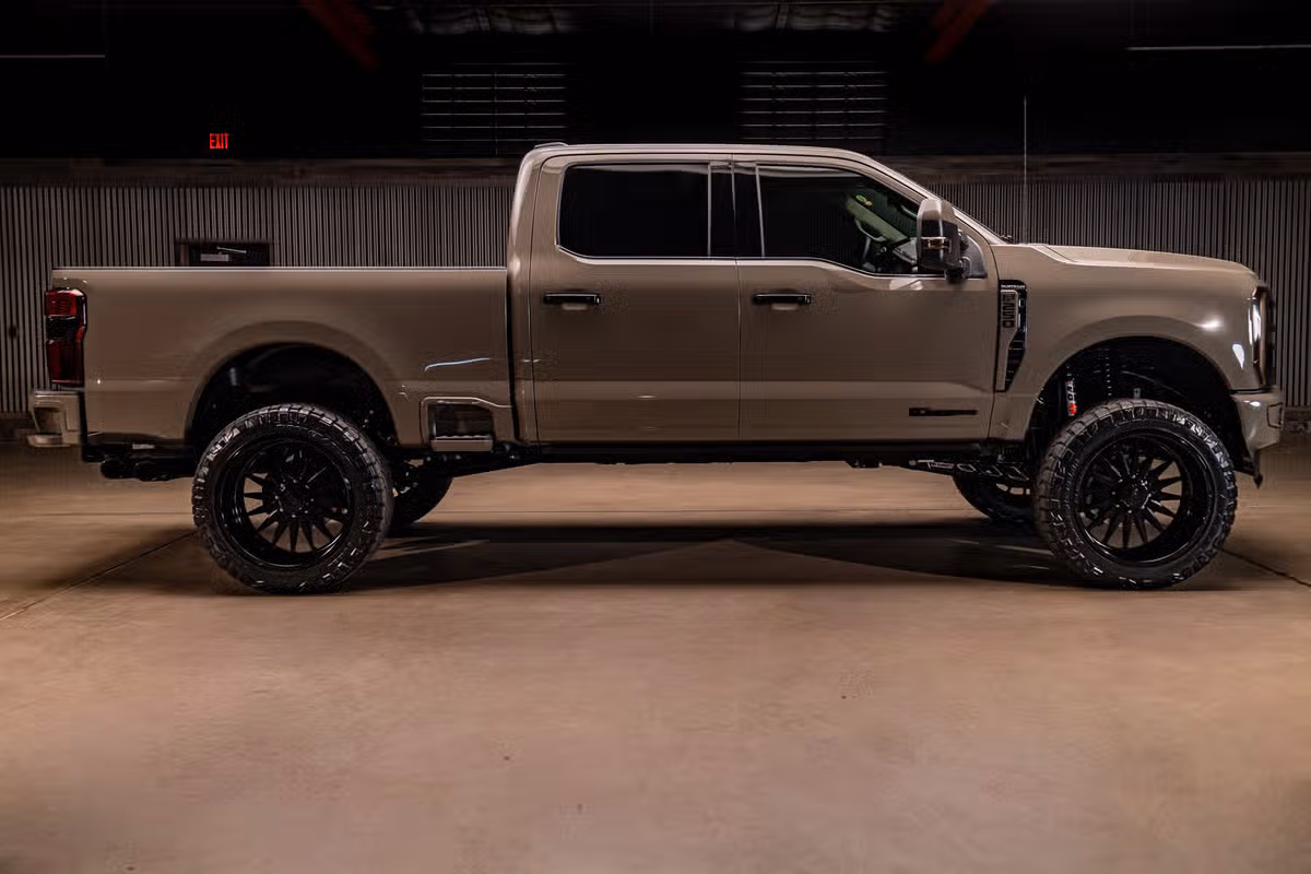 2026 Ford F-250 Super Duty Platinum Plus Crew Cab