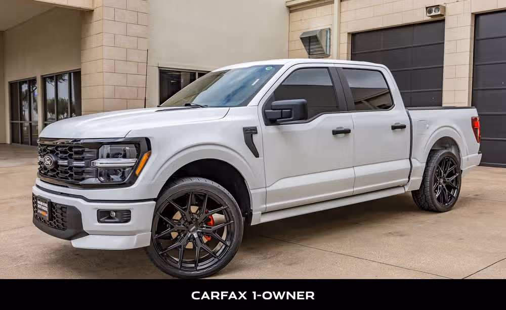 2025 Ford F-150 STX SuperCrew Image 5