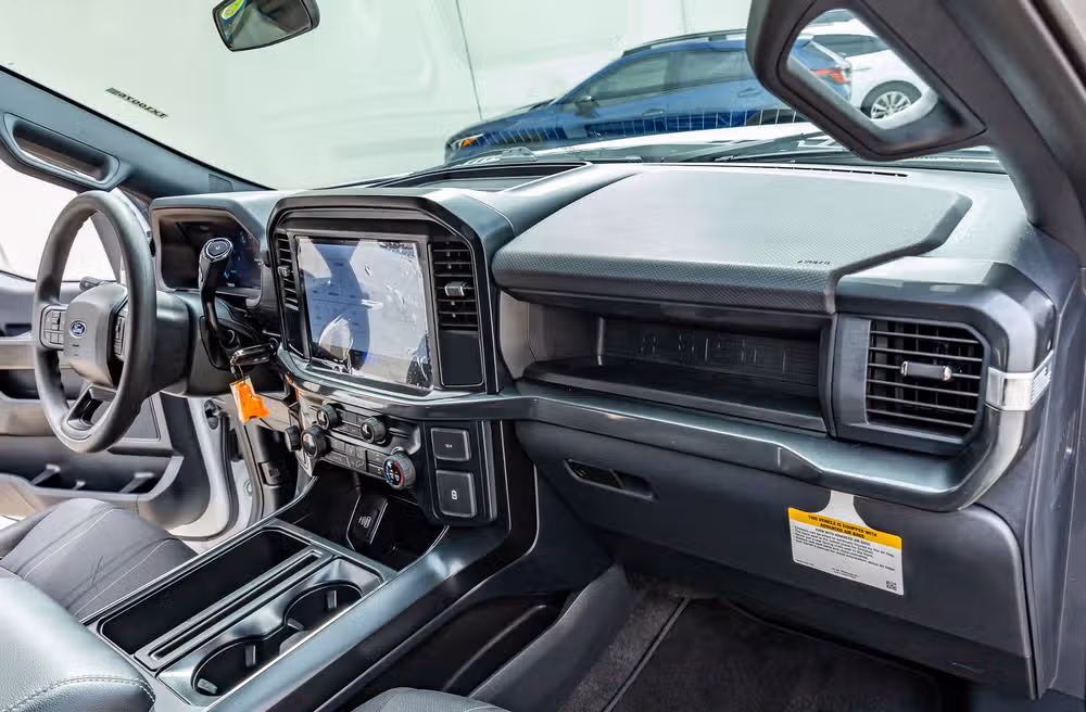 2025 Ford F-150 STX SuperCrew Image 14