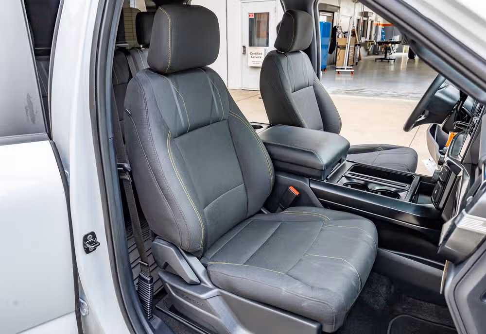 2025 Ford F-150 STX SuperCrew Image 27