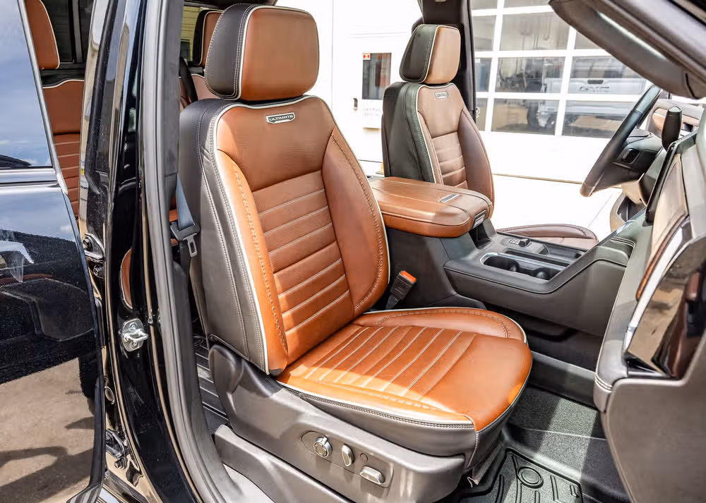 2025 GMC Sierra 2500HD Denali Ultimate Crew Cab Image 31