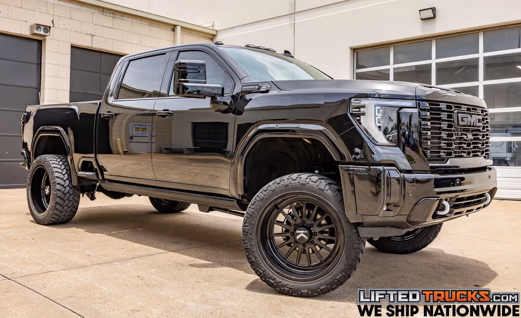 2025 GMC Sierra 2500HD Denali Ultimate Crew Cab Image 1