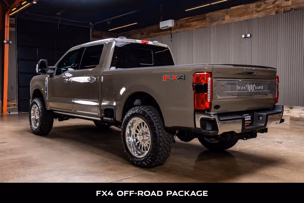 2026 Ford F-250 Super Duty King Ranch Crew Cab Image 7