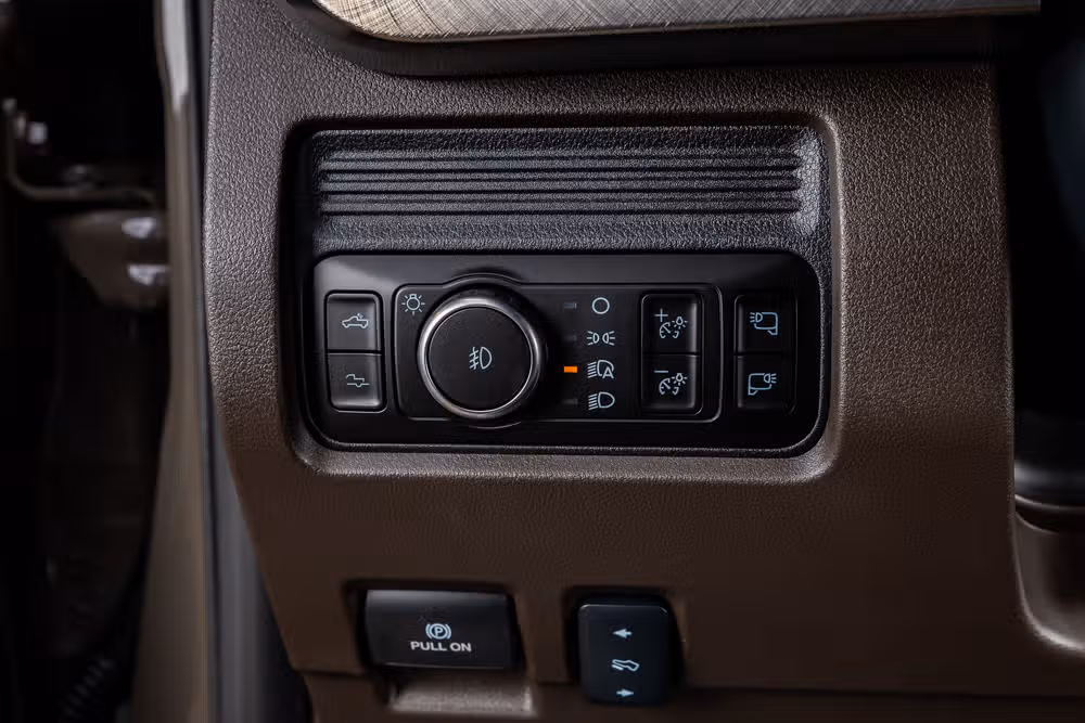 2026 Ford F-250 Super Duty King Ranch Crew Cab Image 22