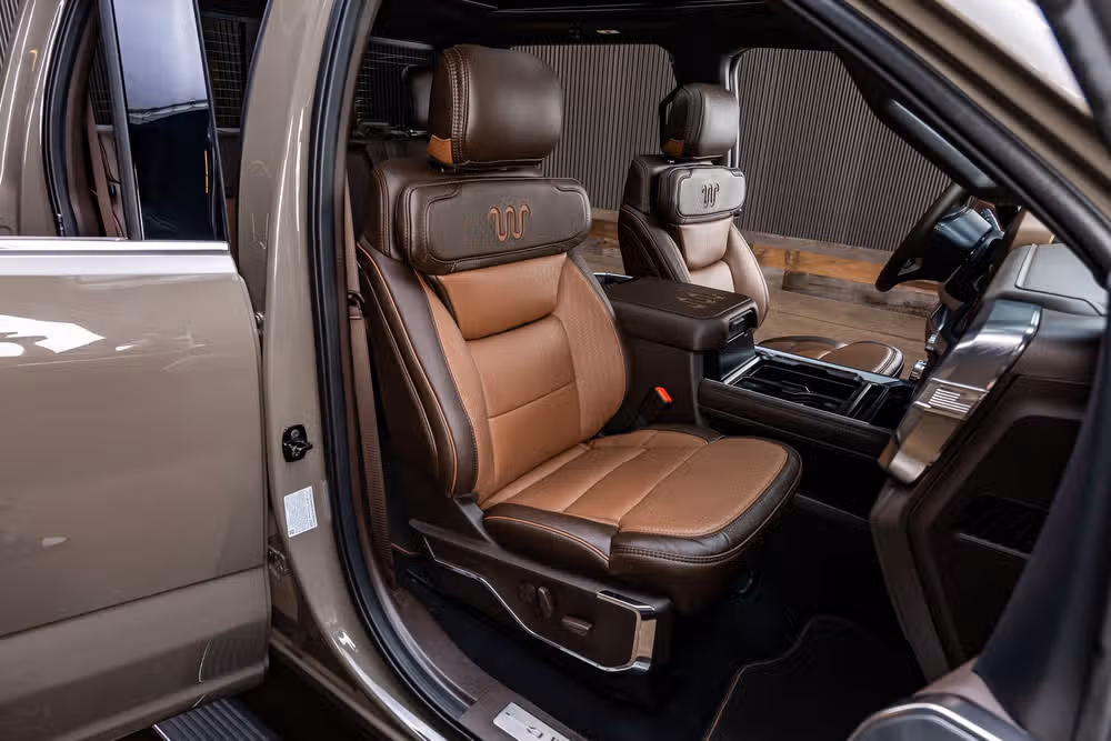 2026 Ford F-250 Super Duty King Ranch Crew Cab Image 32