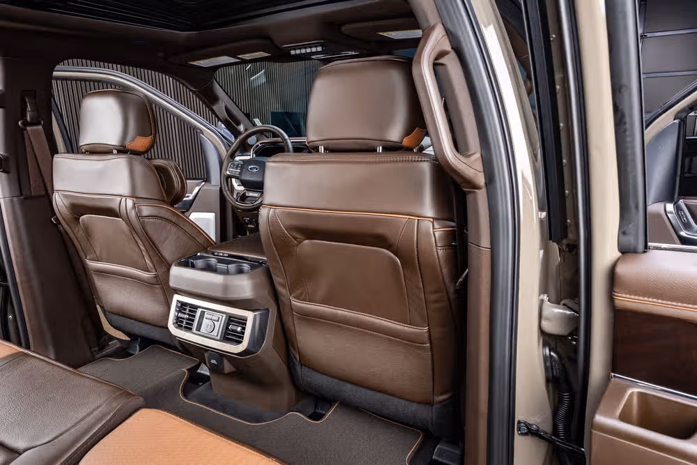 2026 Ford F-250 Super Duty King Ranch Crew Cab Image 33