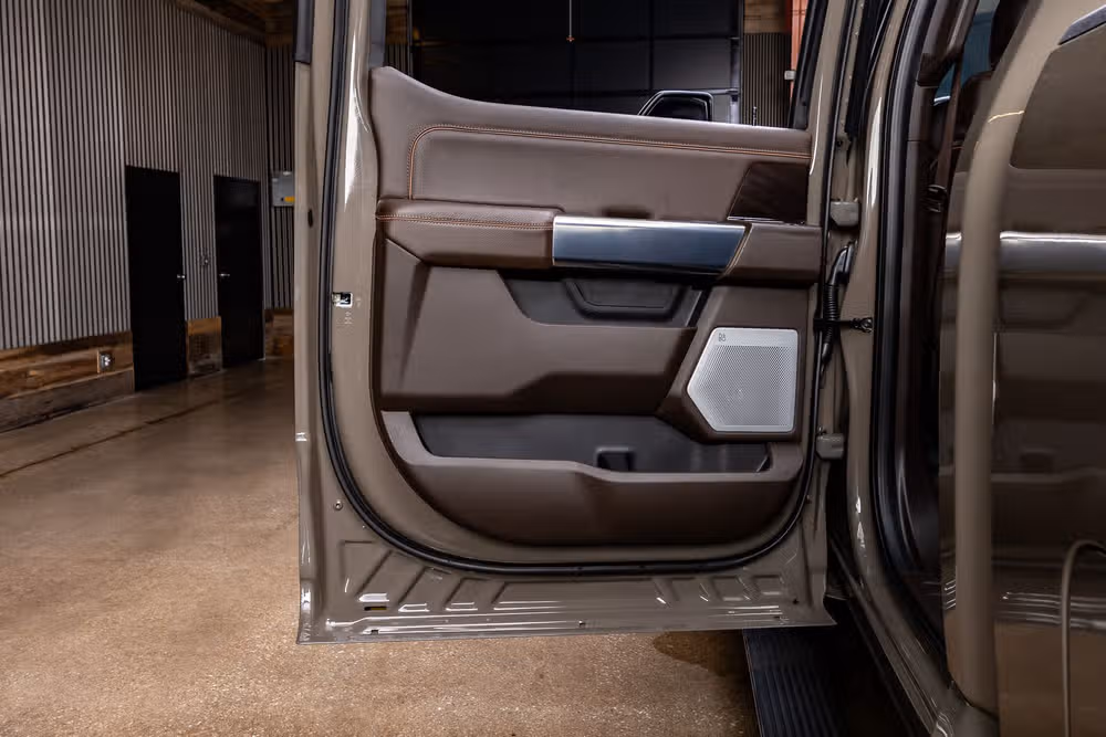 2026 Ford F-250 Super Duty King Ranch Crew Cab Image 39