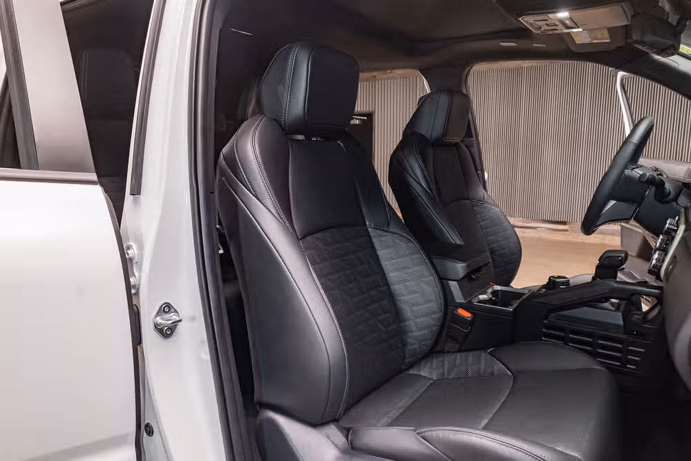 2024 Toyota Tacoma TRD Sport HV Double Cab Image 24