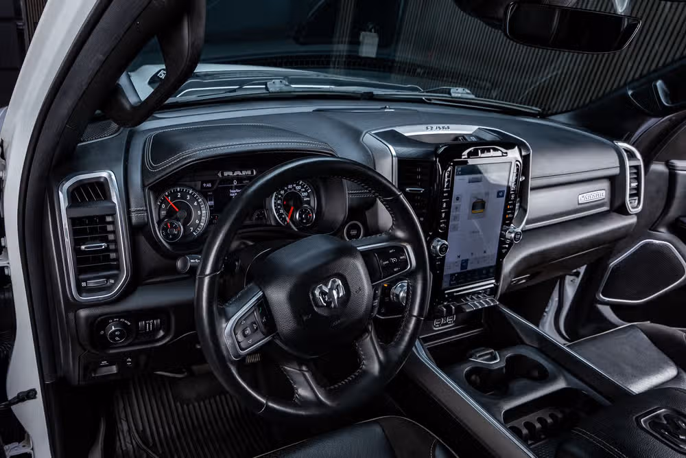 2023 Ram 1500 Laramie Crew Cab Image 16