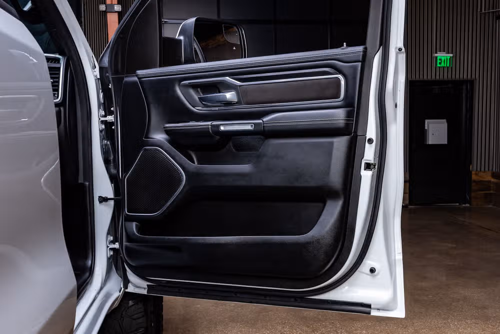 2023 Ram 1500 Laramie Crew Cab Image 37