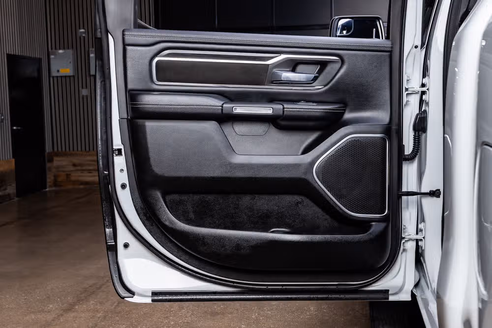 2023 Ram 1500 Laramie Crew Cab Image 38