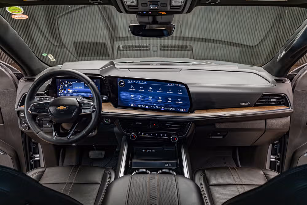 2025 Chevrolet Tahoe High Country Image 15