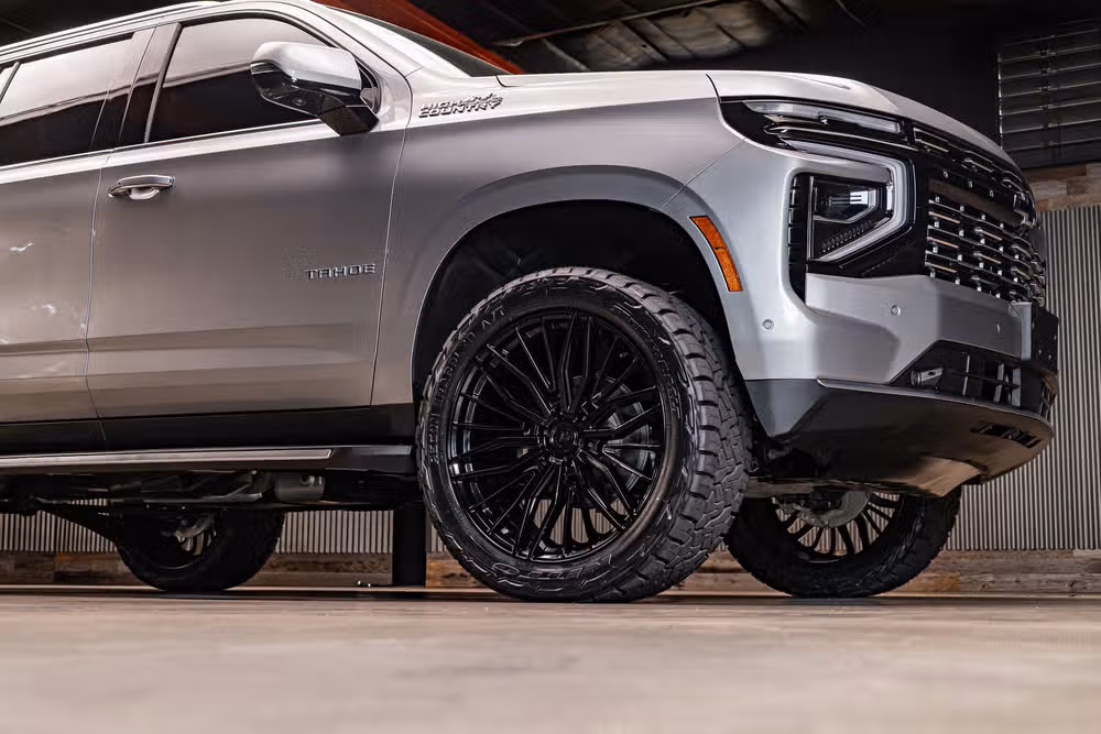 2025 Chevrolet Tahoe High Country Image 12