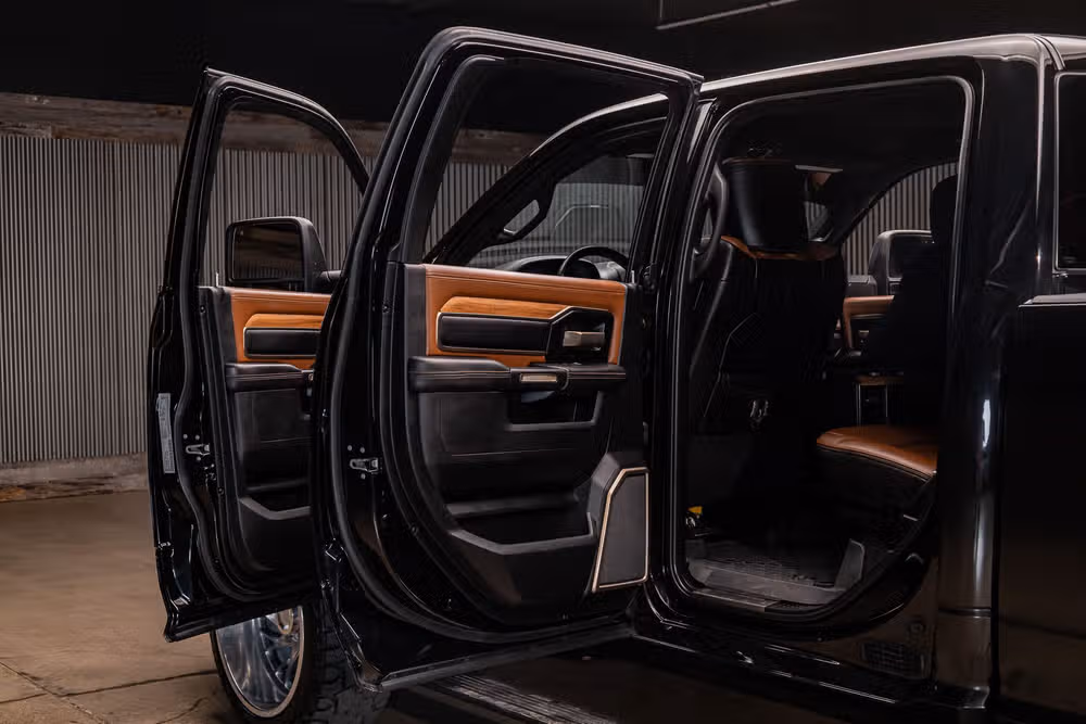 2024 Ram 2500 Limited Longhorn Crew Cab Image 27