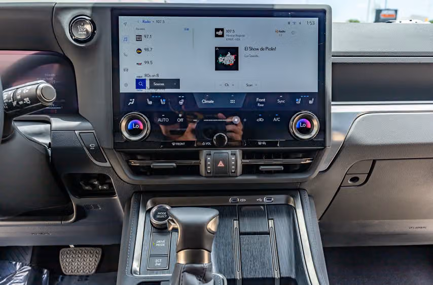2025 Lexus GX 550 Premium+ Image 24