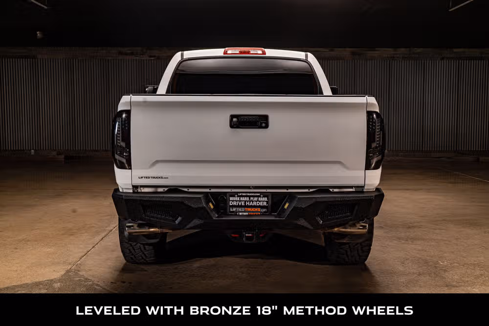 2016 Toyota Tundra Limited CrewMax Image 7