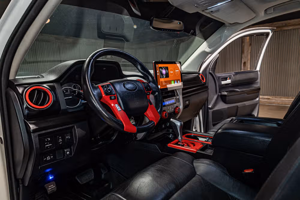 2016 Toyota Tundra Limited CrewMax Image 12