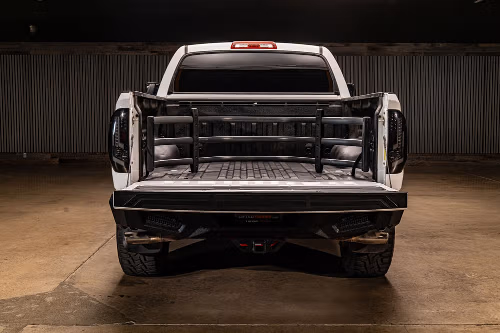 2016 Toyota Tundra Limited CrewMax Image 8