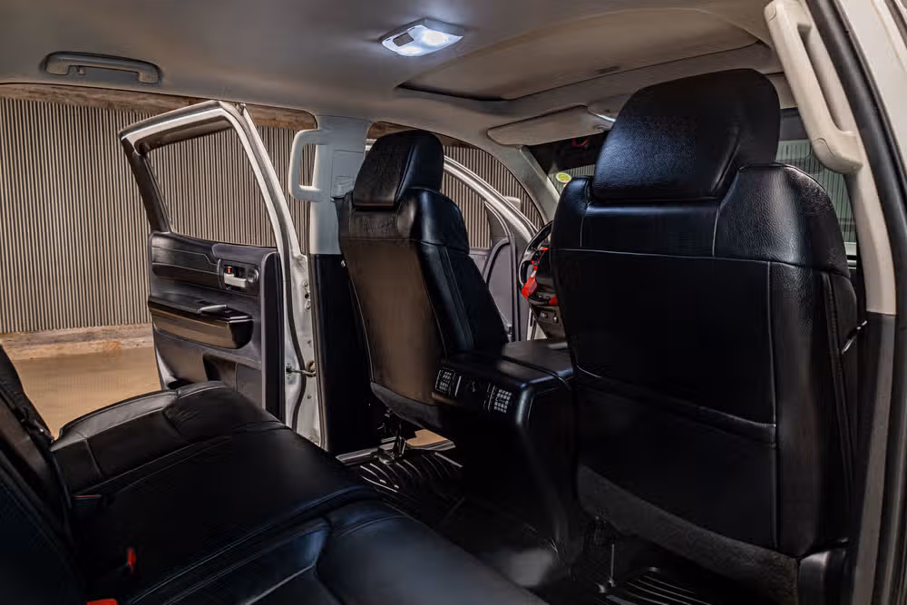 2016 Toyota Tundra Limited CrewMax Image 25