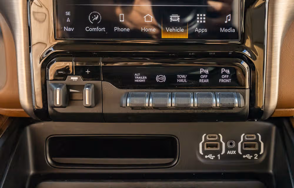 2023 Ram 2500 Limited Longhorn Mega Cab Image 28