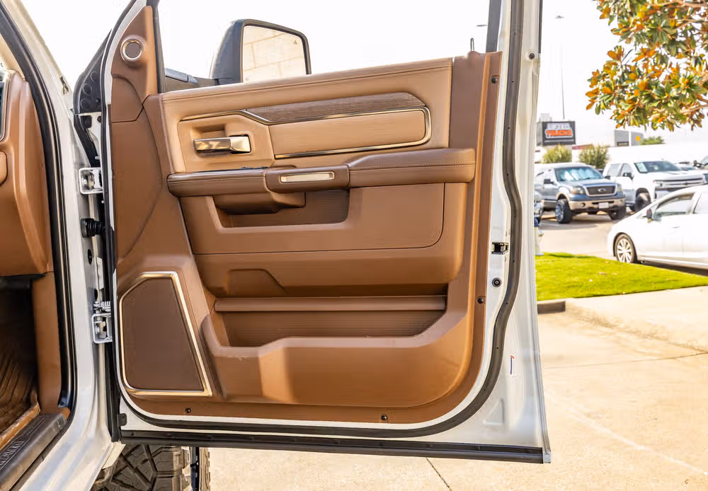 2023 Ram 2500 Limited Longhorn Mega Cab Image 39