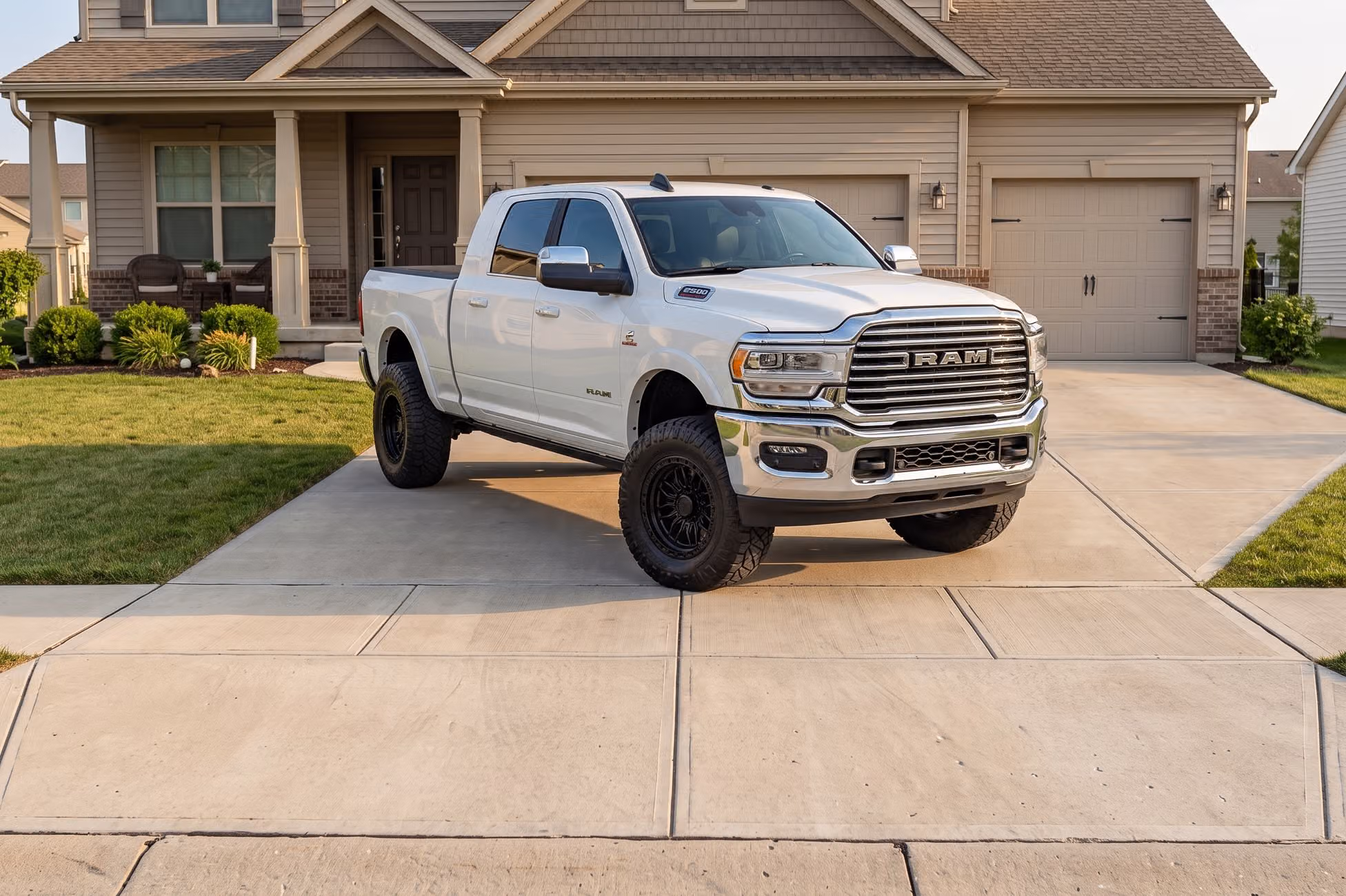 2023 Ram 2500 Limited Longhorn Mega Cab Image 44