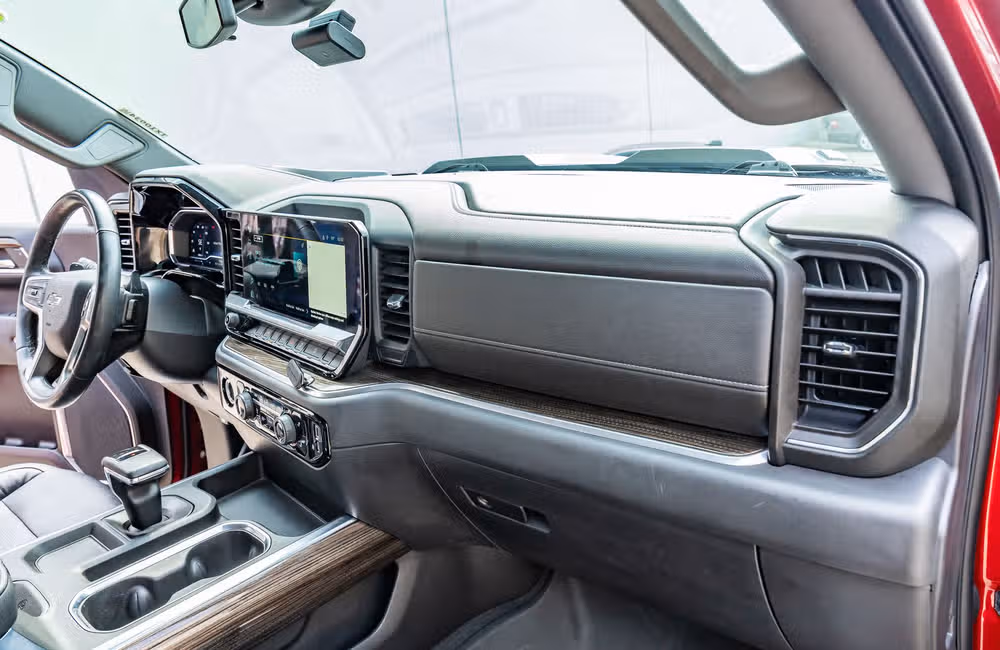 2022 Chevrolet Silverado 1500 LT Trail Boss Crew Cab Image 17