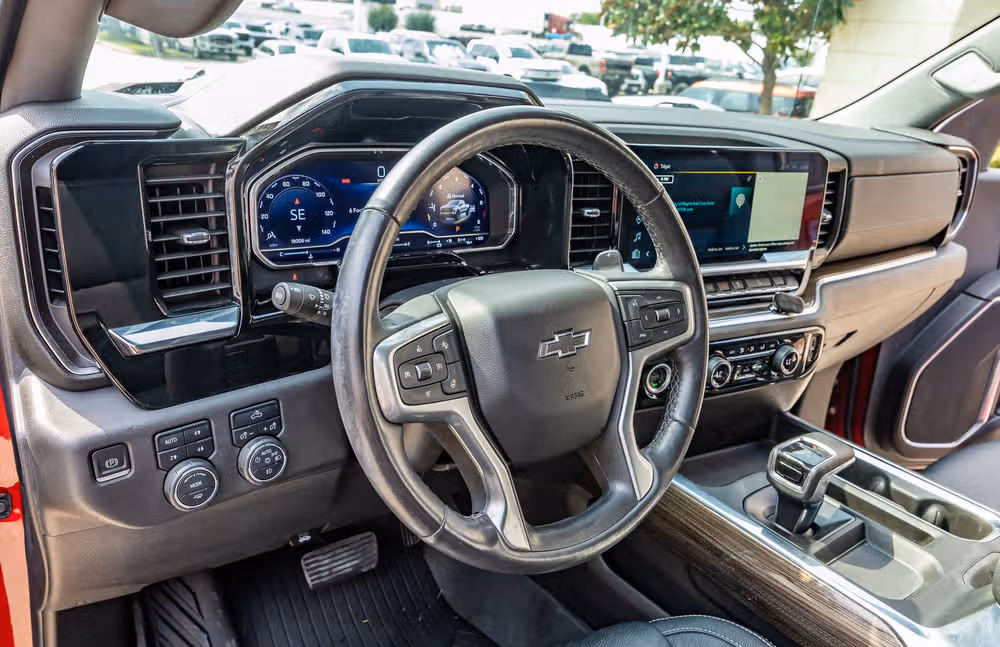 2022 Chevrolet Silverado 1500 LT Trail Boss Crew Cab Image 16