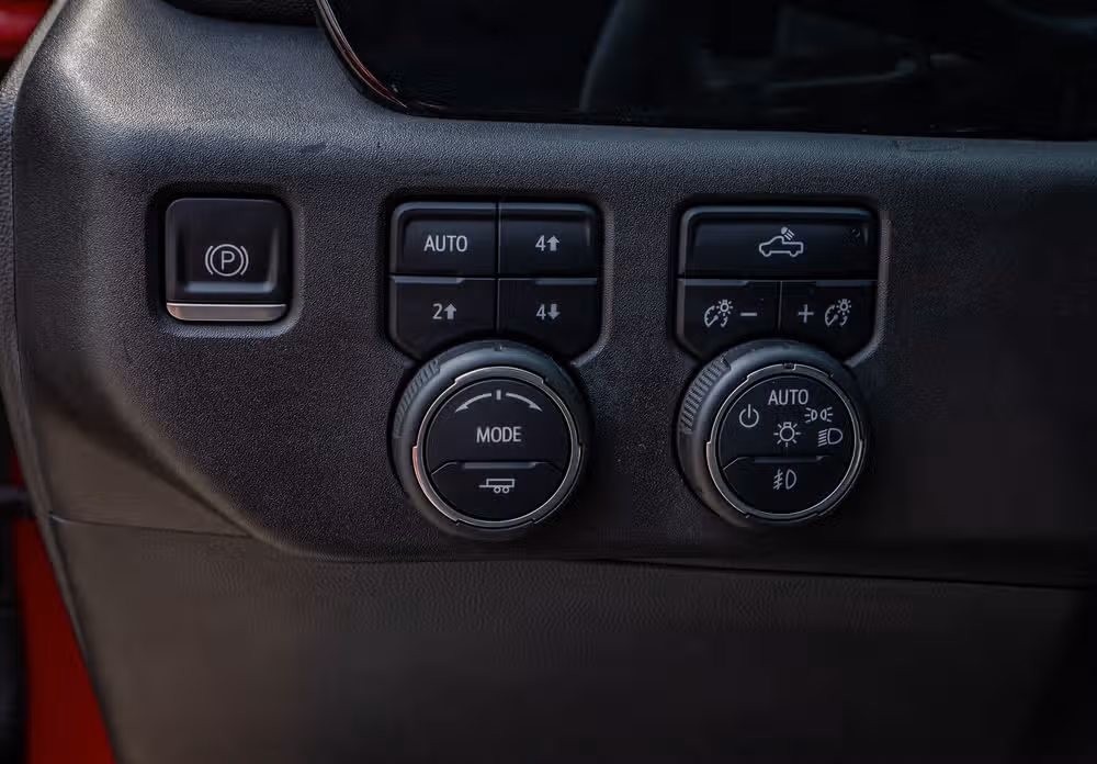 2022 Chevrolet Silverado 1500 LT Trail Boss Crew Cab Image 21