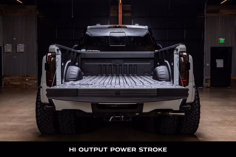 2026 Ford F-350 Super Duty Platinum Crew Cab Image 9