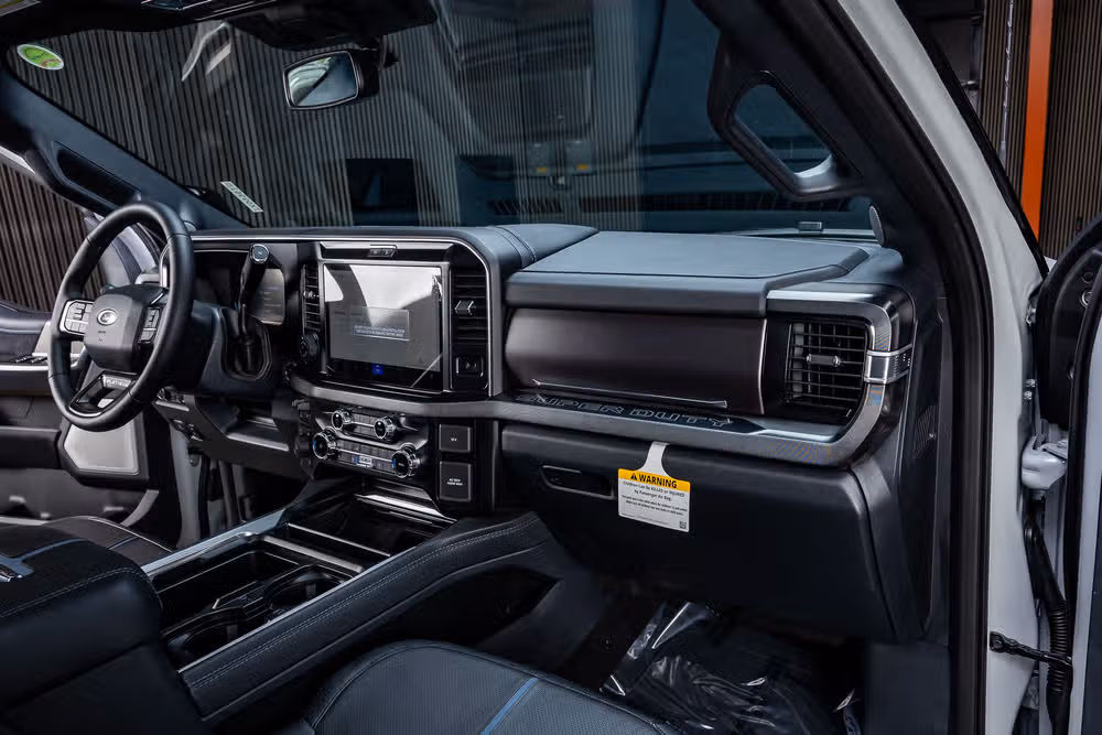 2026 Ford F-350 Super Duty Platinum Crew Cab Image 18