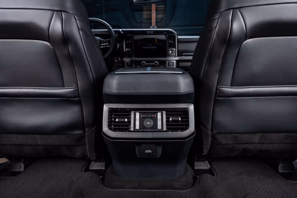 2026 Ford F-350 Super Duty Platinum Crew Cab Image 35