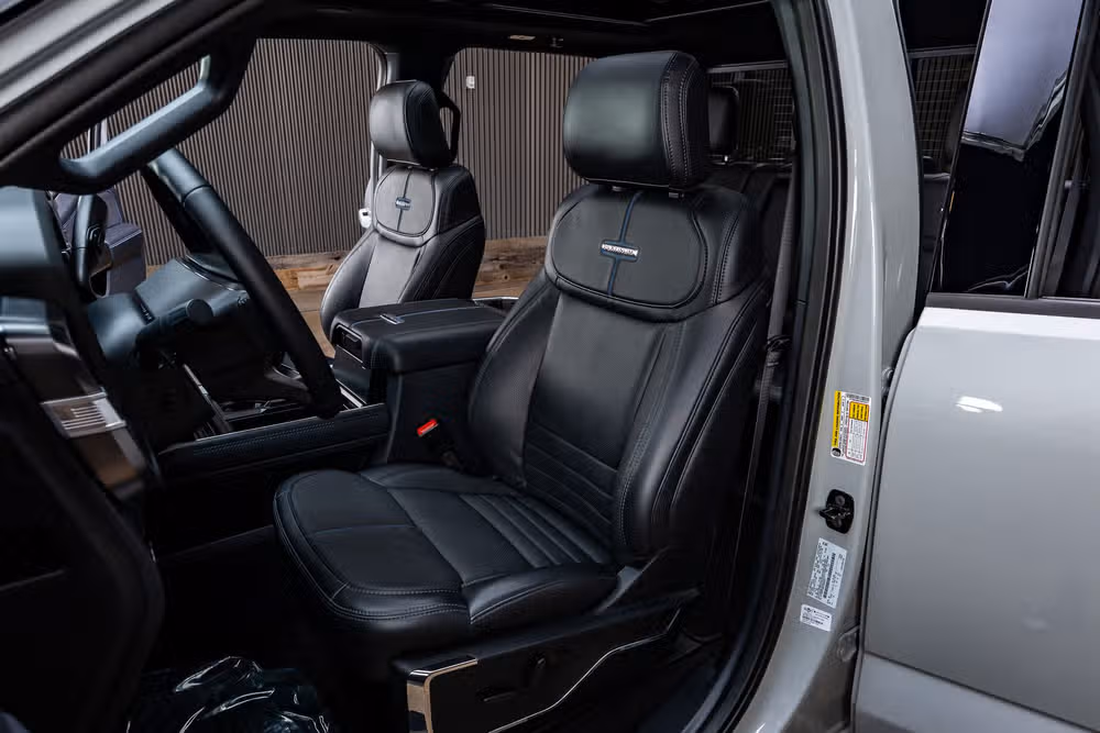 2026 Ford F-350 Super Duty Platinum Crew Cab Image 31
